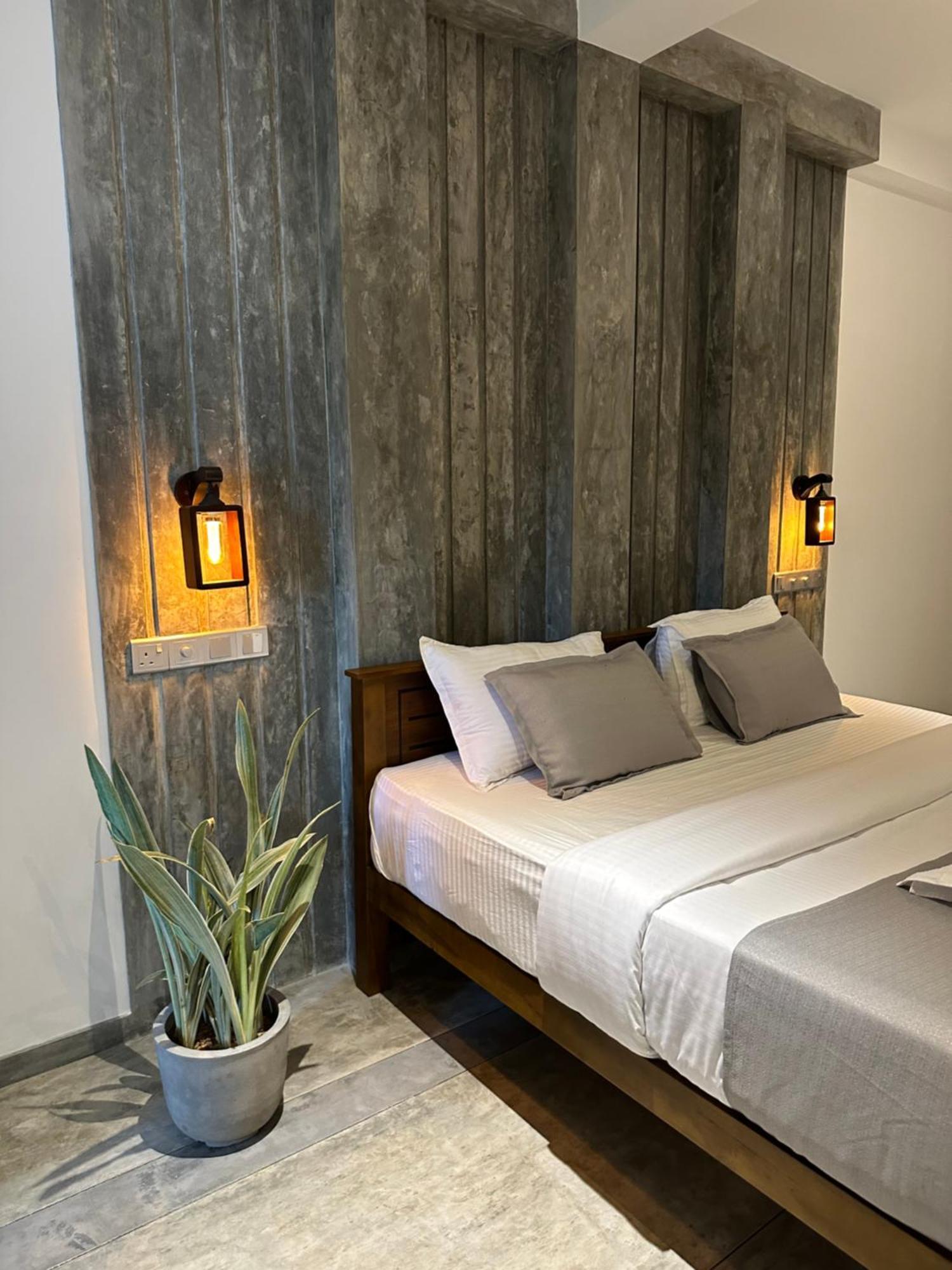 Ami Hotel Mirissa