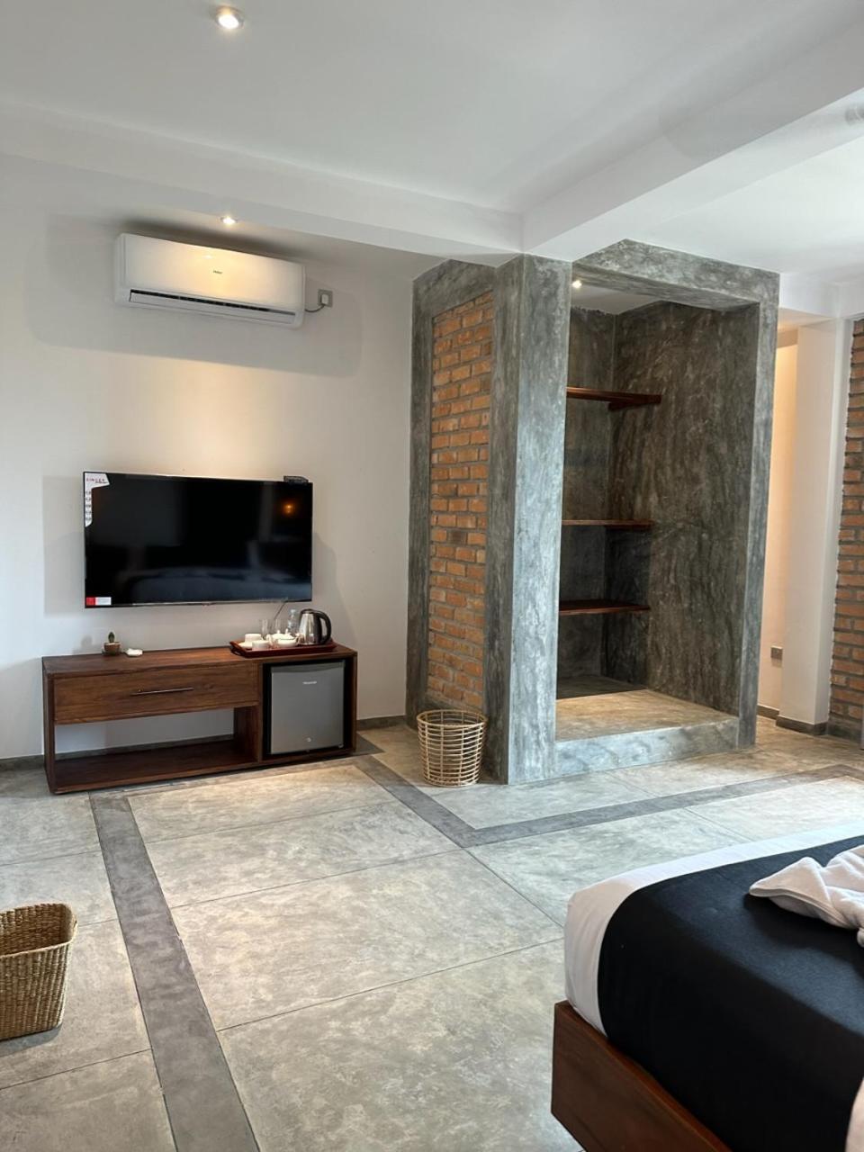 Hotel Ami Mirissa